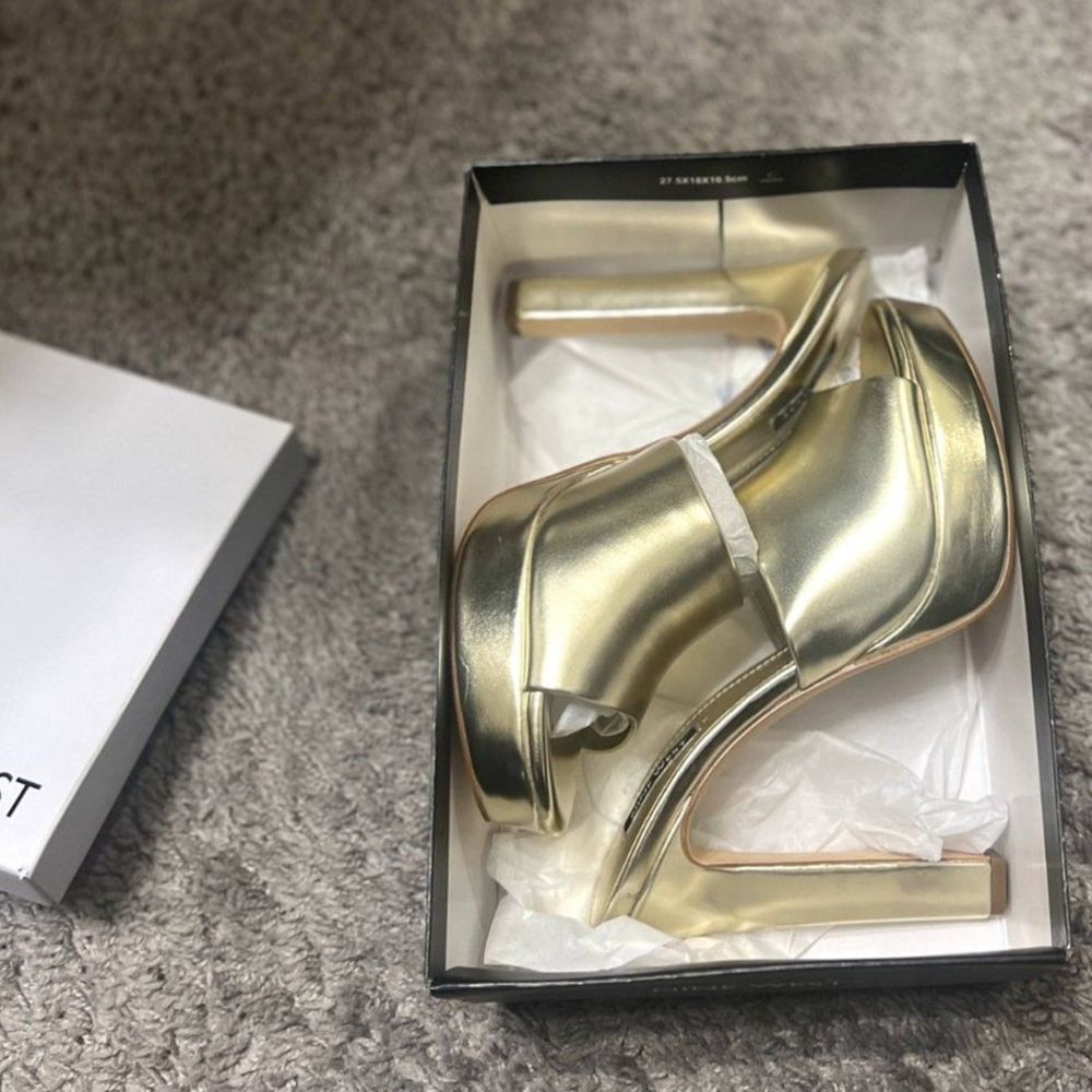 NINE WEST Women's Wilia Platform Slide Sandals SZ 10M: NEW IN BOX - Picture 7 of 9